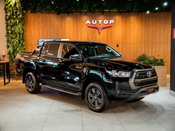 TOYOTA HILUX 2.8 D-4D TURBO DIESEL CD SR 4X4 AUTOMÁTICO